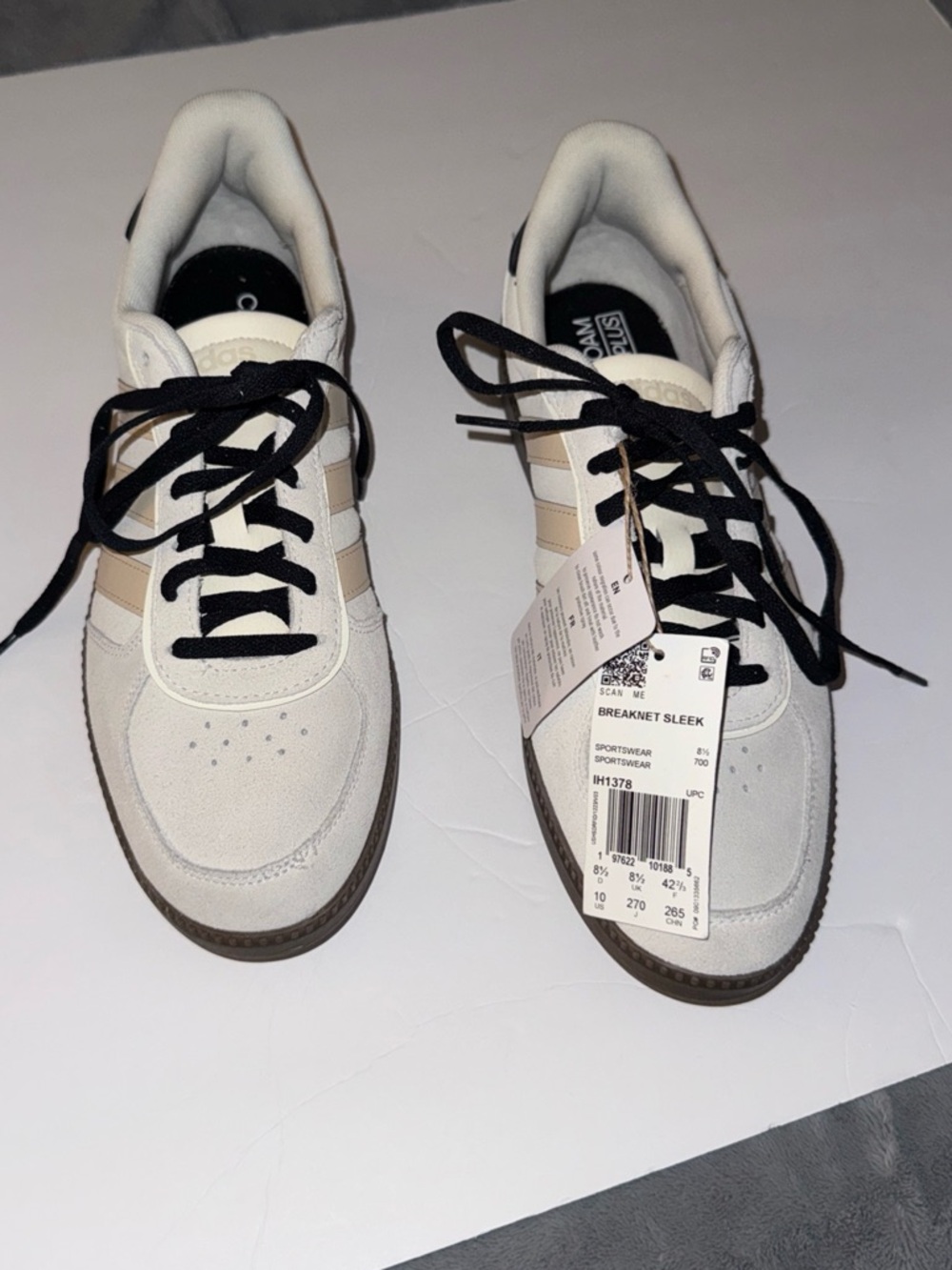 adidas Breaknet Sleek Beige with Black Accents Sneakers size 10 NWOB